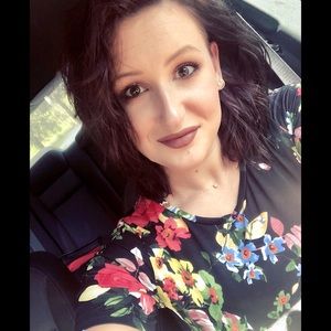 Meet your Posher, Savannah